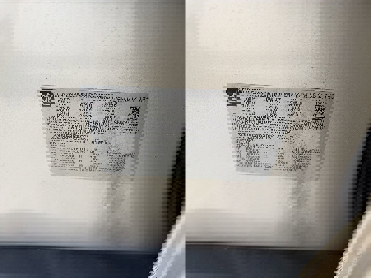 Used 2016 Cadillac SRX Luxury w/ Driver Awareness Package image 31