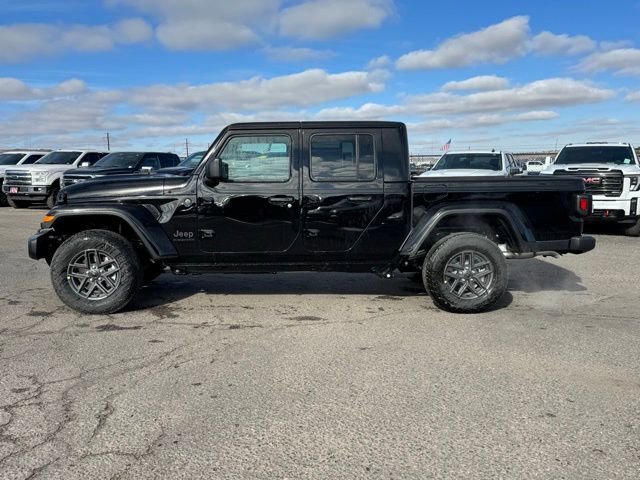 New 2026 Jeep Gladiator Sport AWD/4WD image 2