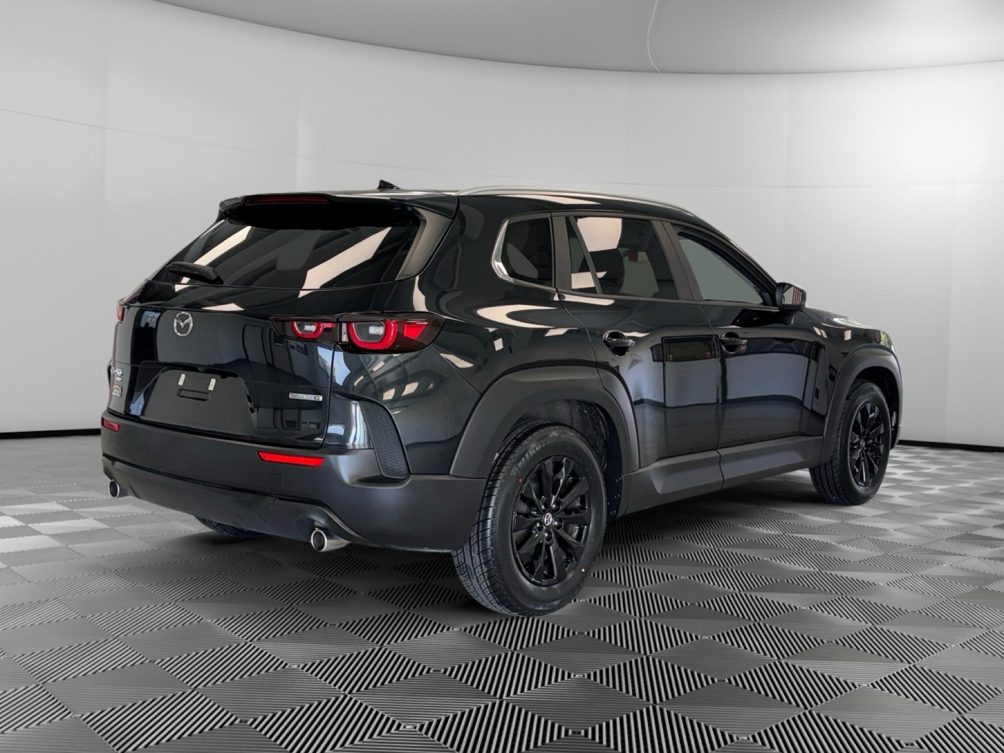 Used 2025 MAZDA CX-50 AWD 2.5 S w/ Premium Package image 8