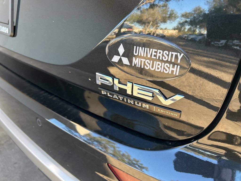 New 2025 Mitsubishi Outlander SEL image 20