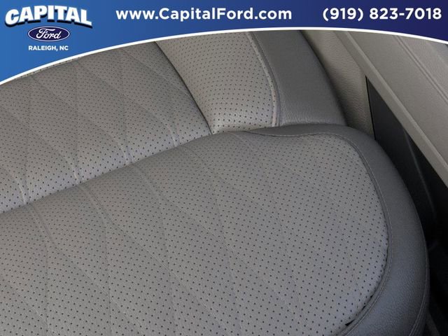 New 2026 Ford F250 Platinum image 16