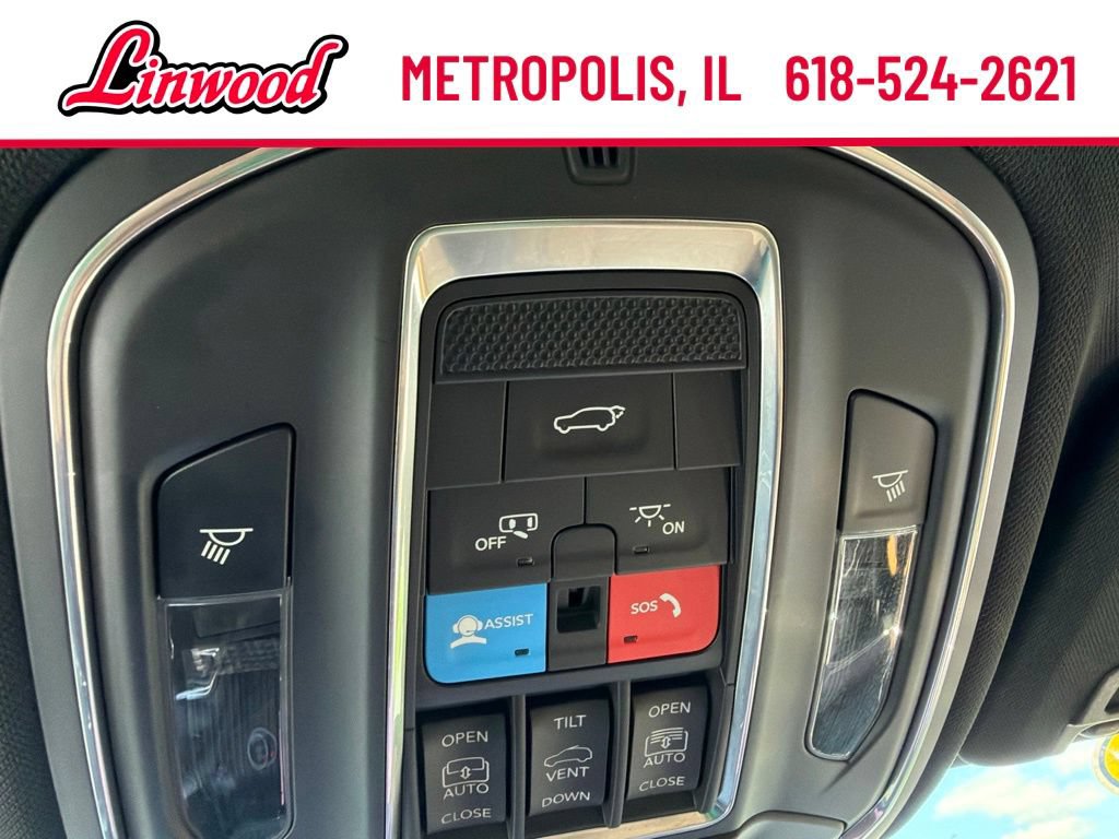 Used 2025 Jeep Grand Cherokee Summit AWD/4WD image 39