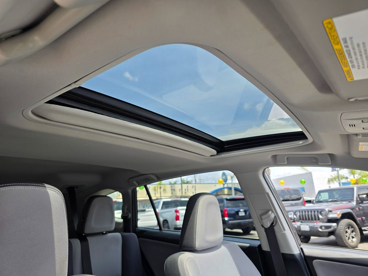 Used 2015 Toyota RAV4 XLE FWD image 13