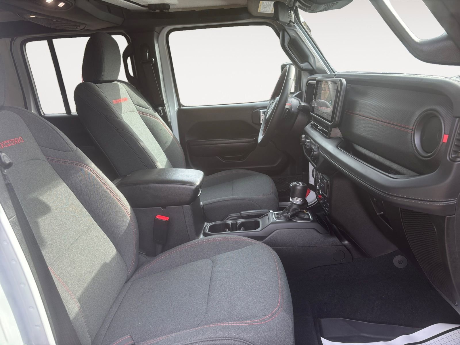 Used 2024 Jeep Wrangler Unlimited Rubicon image 15