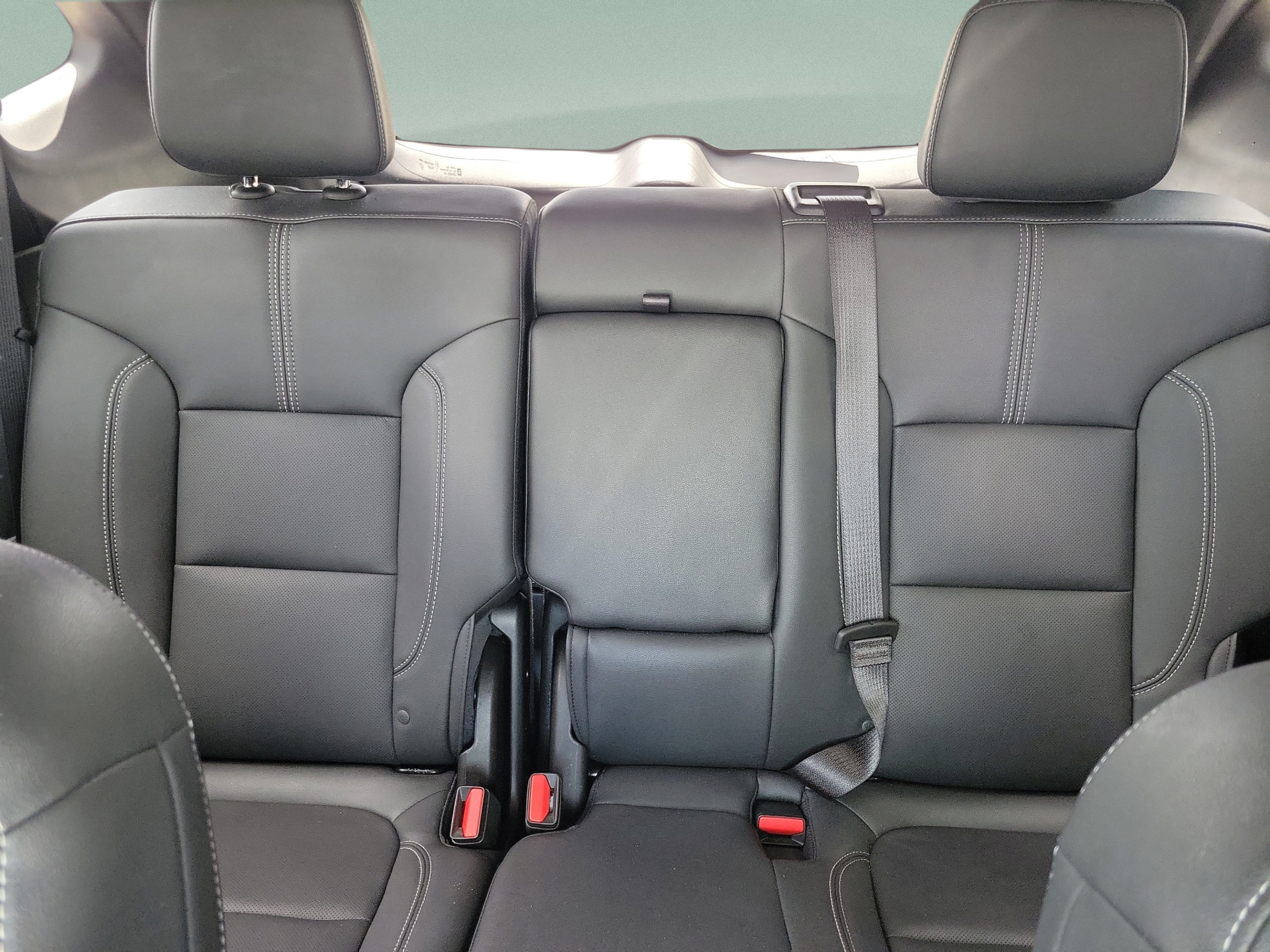 Used 2024 Chevrolet Blazer LT w/ Sound & Technology Package FWD image 9