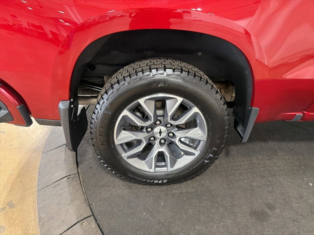 Certified 2021 Chevrolet Silverado 1500 RST AWD/4WD image 29