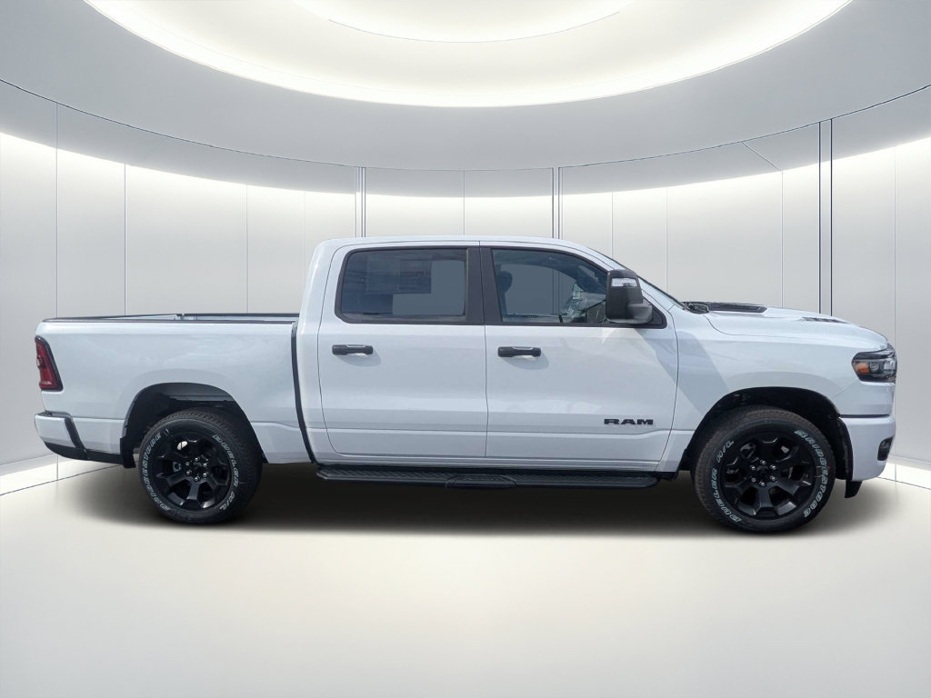 New 2026 RAM 1500 Express AWD/4WD image 3