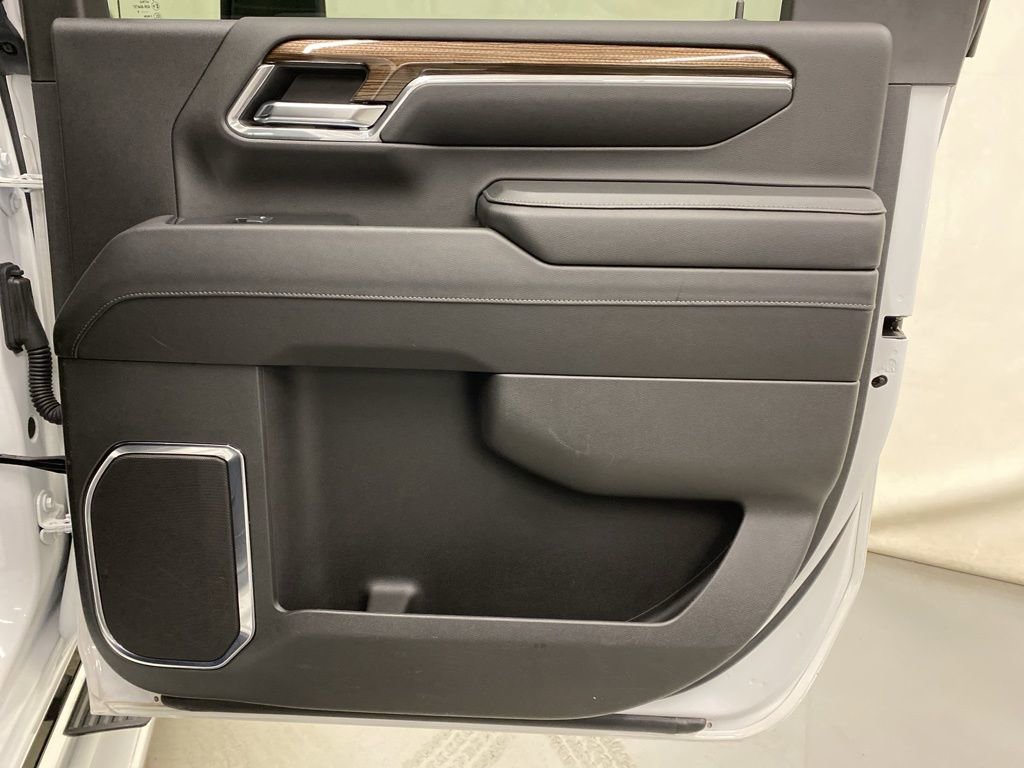 Used 2024 Chevrolet Silverado 2500 LT image 13