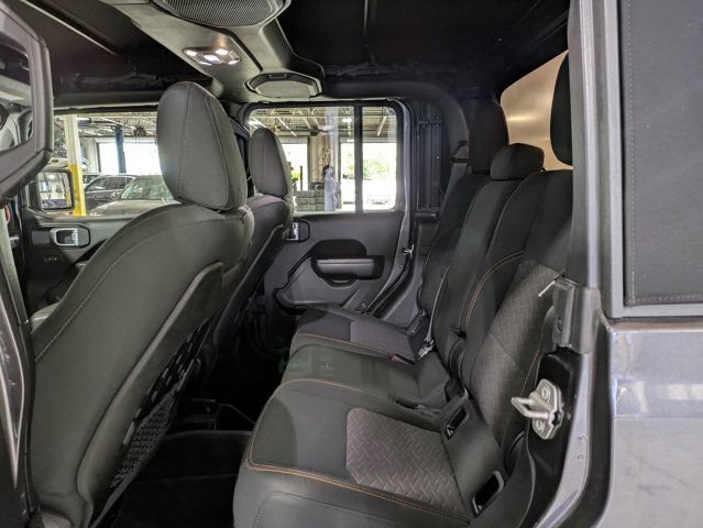 Used 2020 Jeep Gladiator Mojave w/ LED Lighting Group AWD/4WD image 13