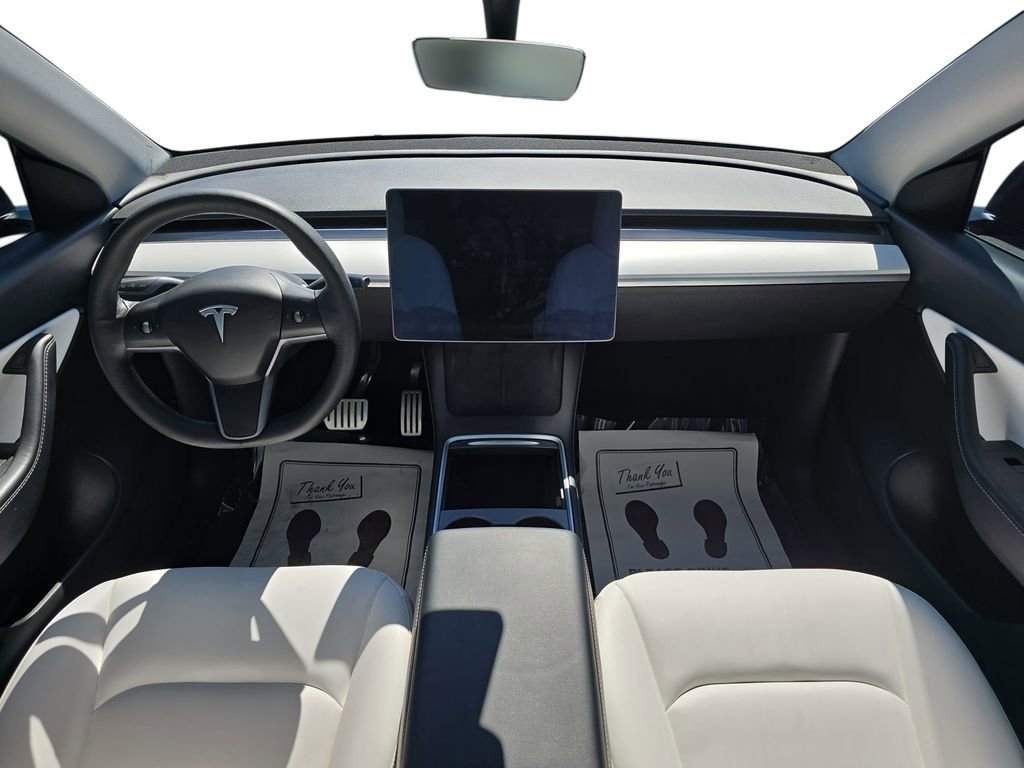 Used 2021 Tesla Model Y Performance image 12
