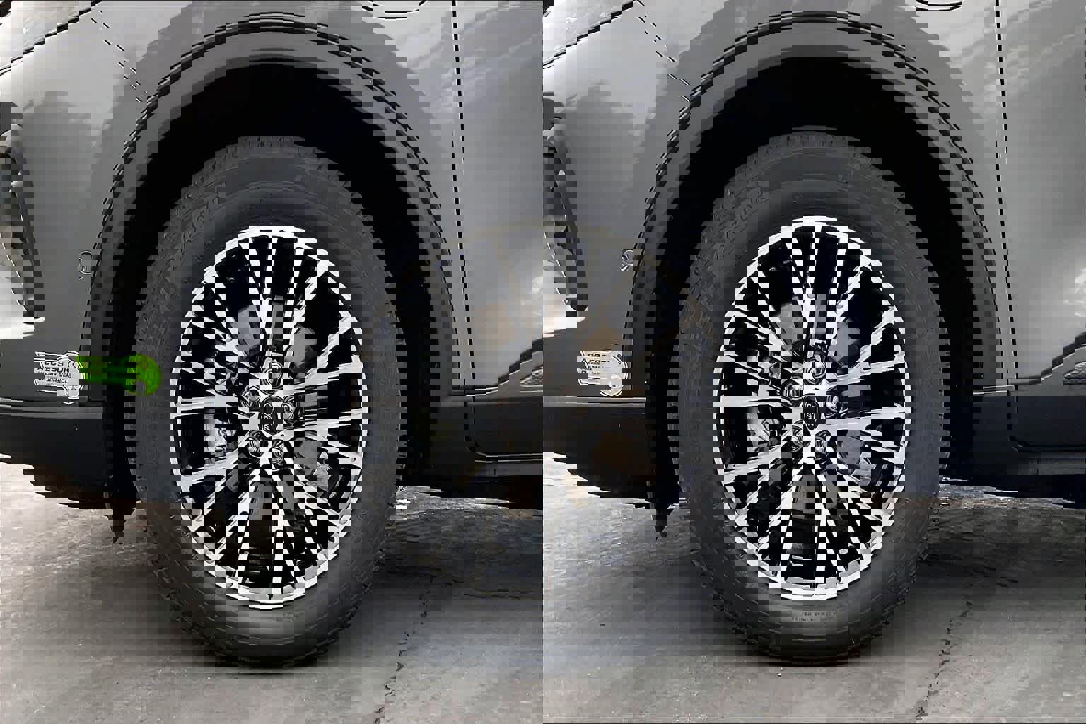 Used 2023 Ford Escape SE w/ PHEV Premium Package image 12