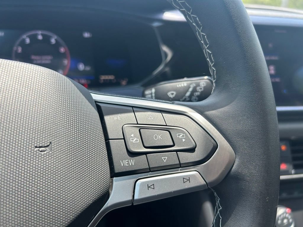 Certified 2022 Volkswagen Taos SE AWD/4WD image 22