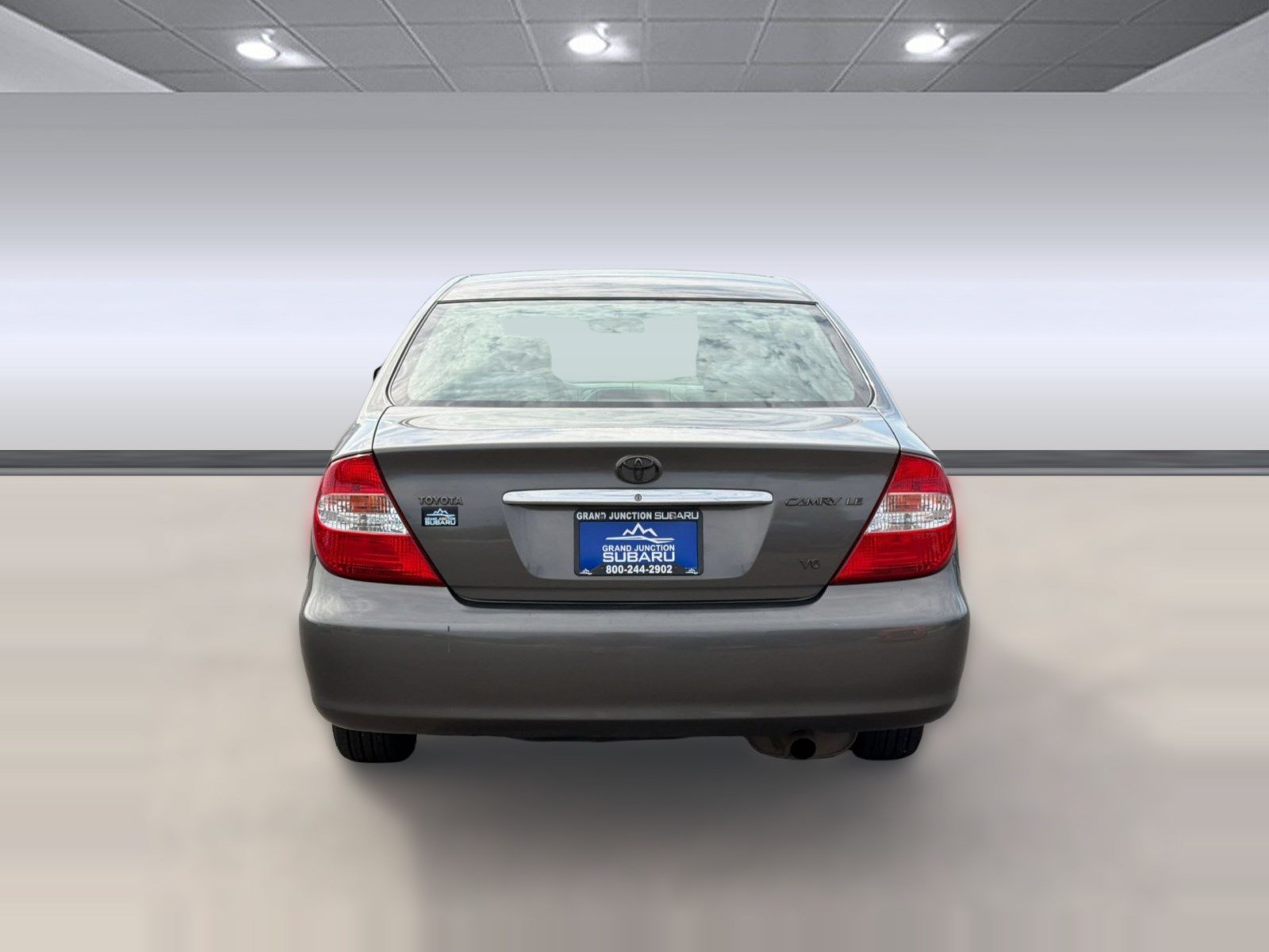 Used 2004 Toyota Camry LE FWD image 10