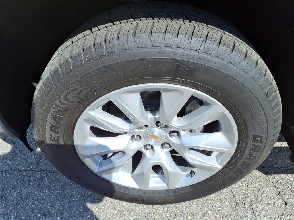 Used 2026 Chevrolet Silverado 1500 Custom AWD/4WD image 10