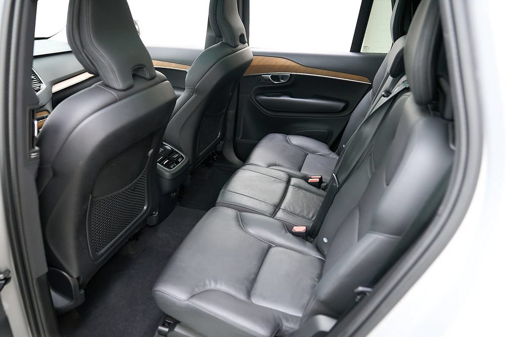 Certified 2024 Volvo XC90 B6 Plus w/ Protection Package Premier AWD/4WD image 20
