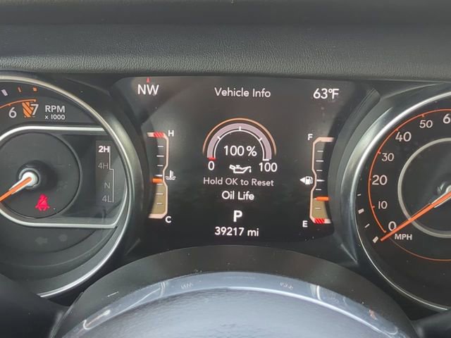 Used 2022 Jeep Gladiator Overland image 26