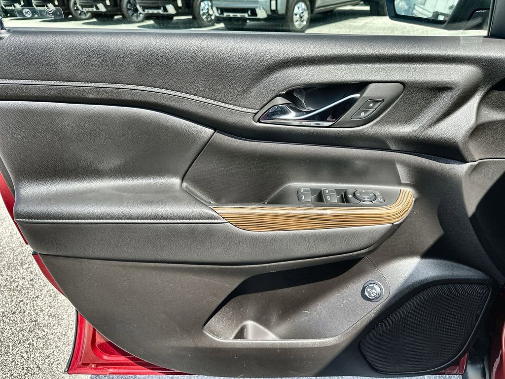 Certified 2023 GMC Acadia SLE w/ Driver Convenience Package image 22