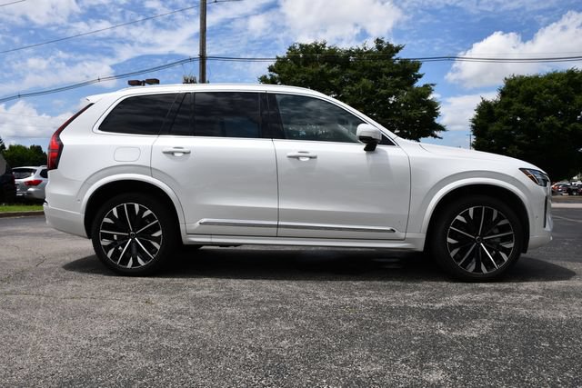 Used 2025 Volvo XC90 B6 Plus AWD/4WD image 8