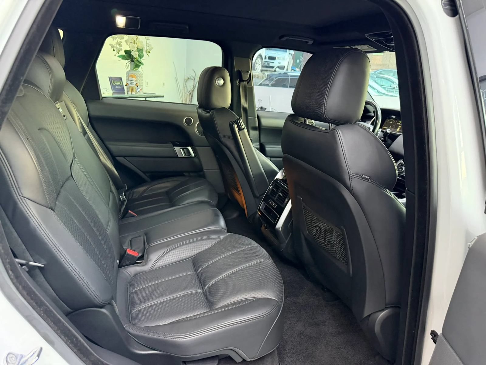 Used 2015 Land Rover Range Rover Sport HSE AWD/4WD image 12