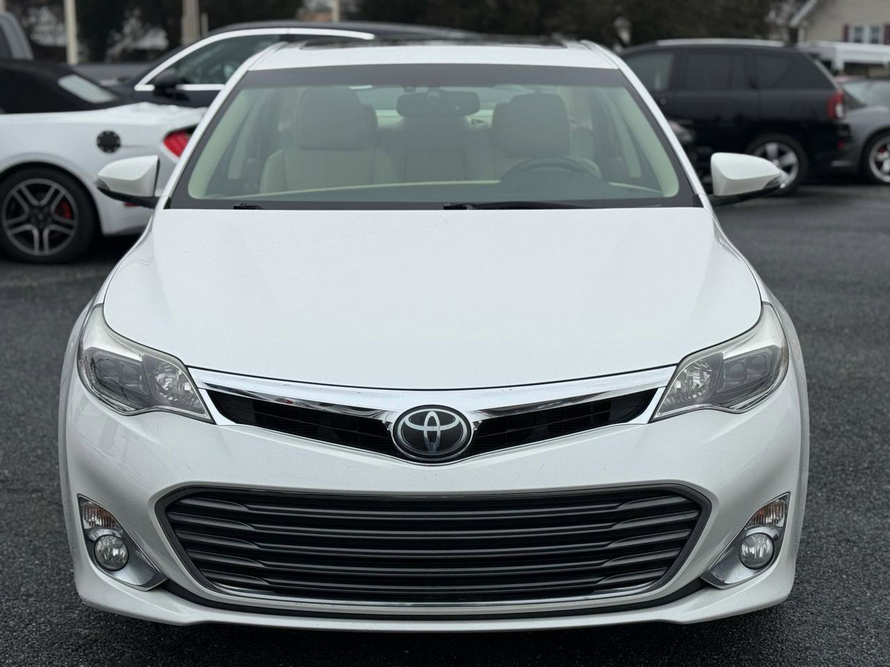Used 2015 Toyota Avalon Limited w/ Technology Package image 8