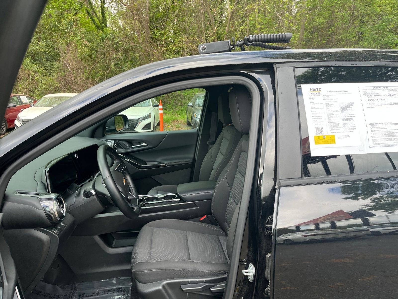 Used 2025 Chevrolet Equinox LT FWD image 27