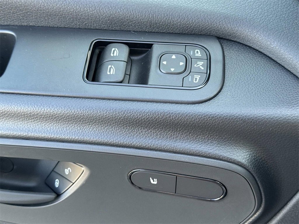 New 2025 Mercedes-Benz Sprinter 2500 image 28