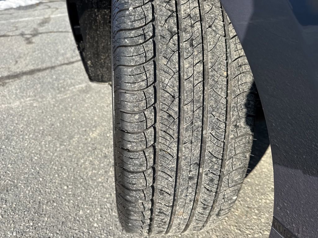 Used 2024 Land Rover Range Rover Velar Dynamic SE image 33