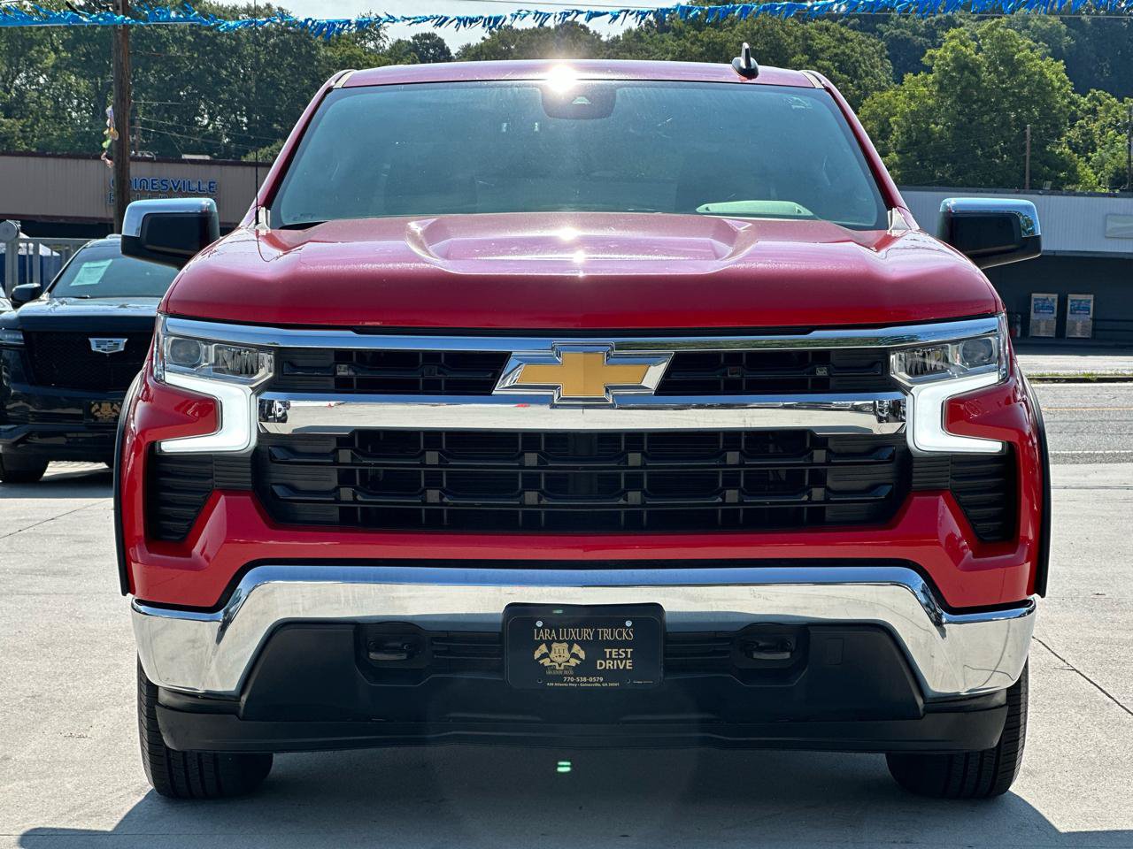 Used 2024 Chevrolet Silverado 1500 LT w/ Protection Package AWD/4WD image 2