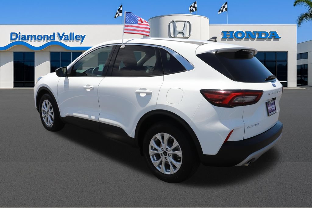 Used 2024 Ford Escape Active FWD image 4