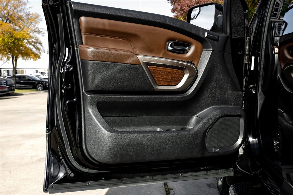 Used 2020 Nissan Titan Platinum Reserve w/ Moonroof Package image 45