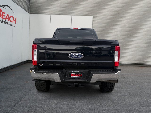 Used 2017 Ford F250 XL w/ Power Equipment Group AWD/4WD image 14