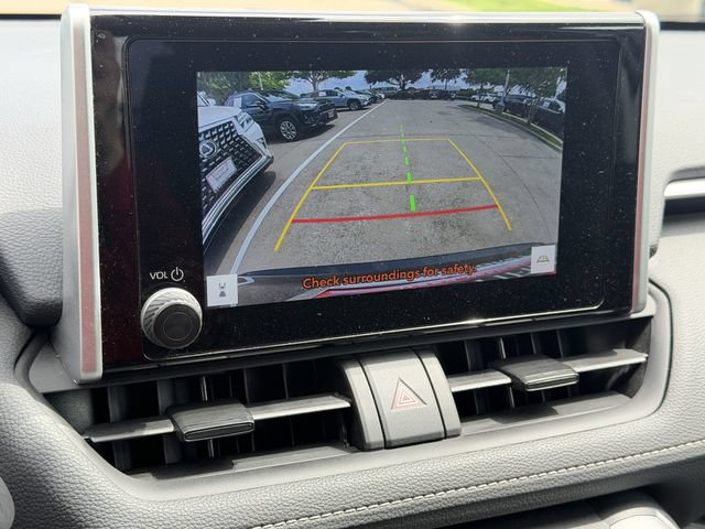 Used 2024 Toyota RAV4 XLE FWD image 18