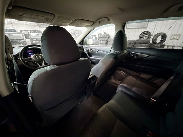Used 2020 Nissan Rogue S image 9