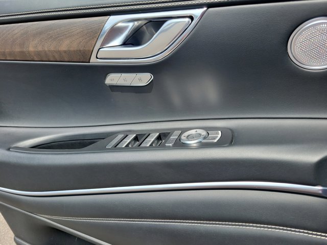 Used 2024 Genesis GV80 2.5T AWD/4WD image 8