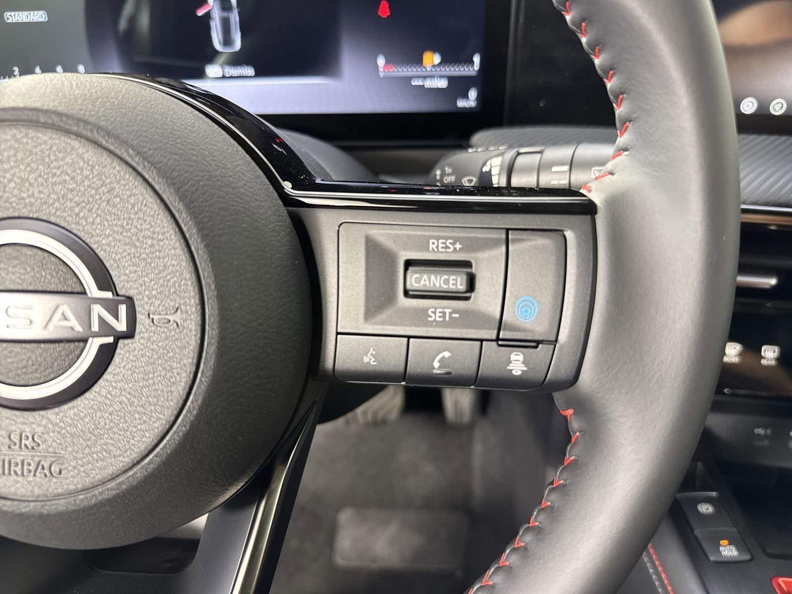 New 2026 Nissan Kicks SR w/ Cold Weather Package image 13