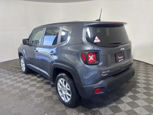 Certified 2023 Jeep Renegade Latitude AWD/4WD image 4