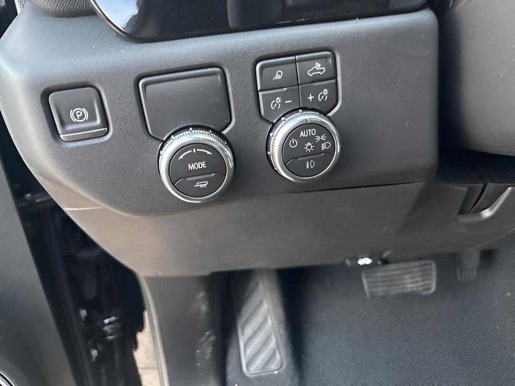 New 2026 GMC Sierra 1500 Elevation w/ Preferred Package image 18