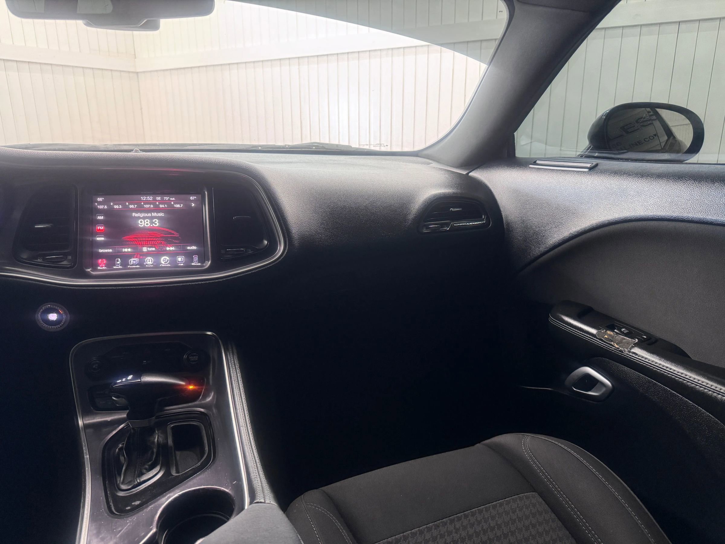Used 2016 Dodge Challenger SXT RWD image 15