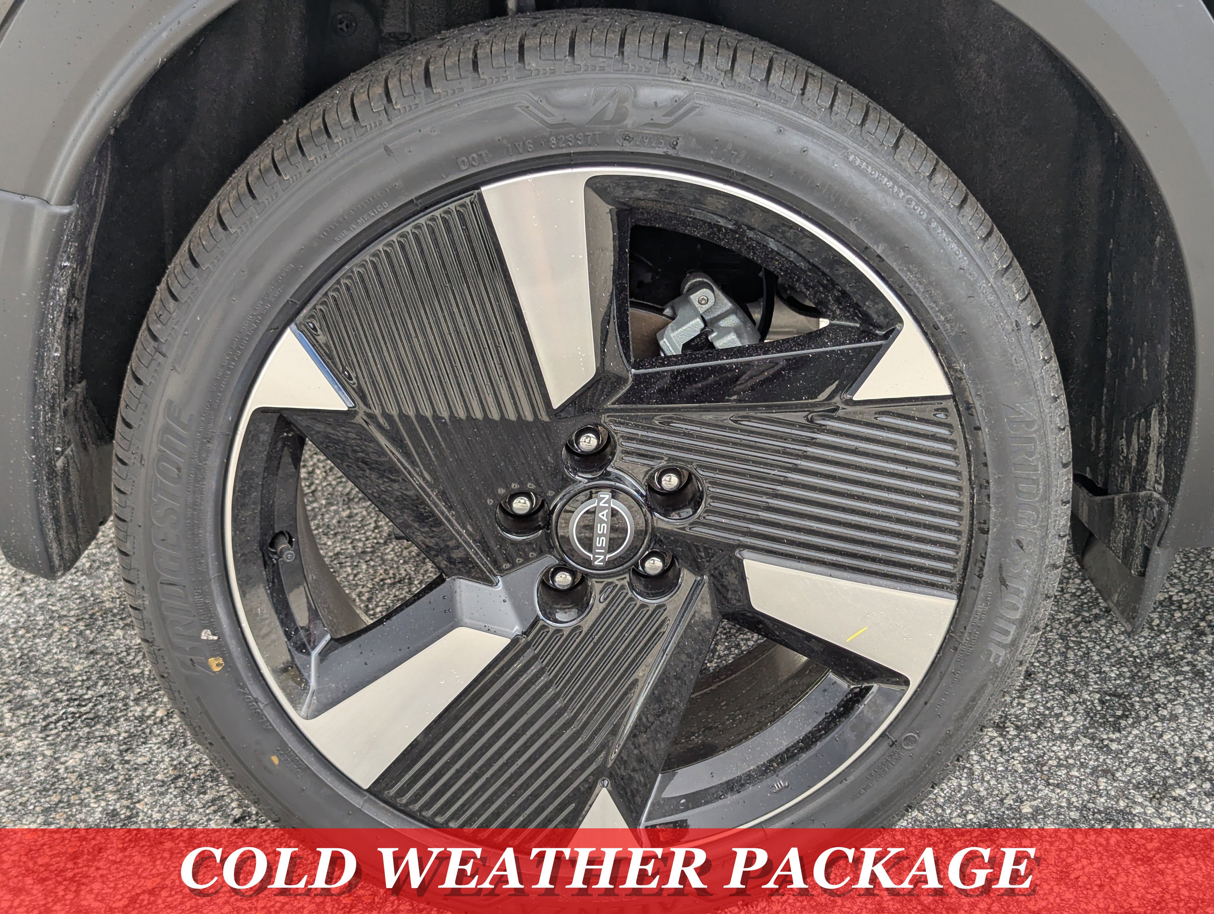 New 2026 Nissan Kicks SR w/ Cold Weather Package image 10