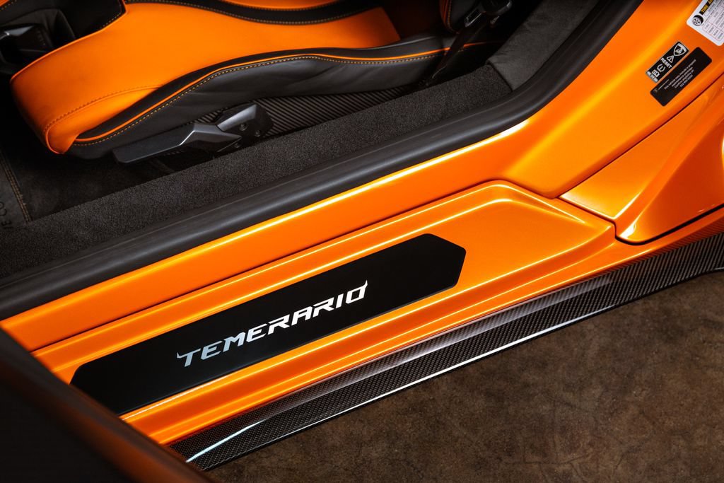 Used 2026 Lamborghini Temerario AWD/4WD image 27