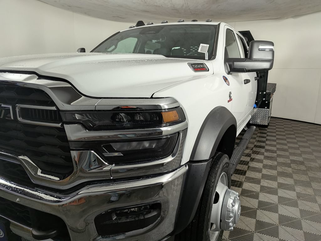 New 2026 RAM 5500 Tradesman w/ Chrome Appearance Group AWD/4WD image 9