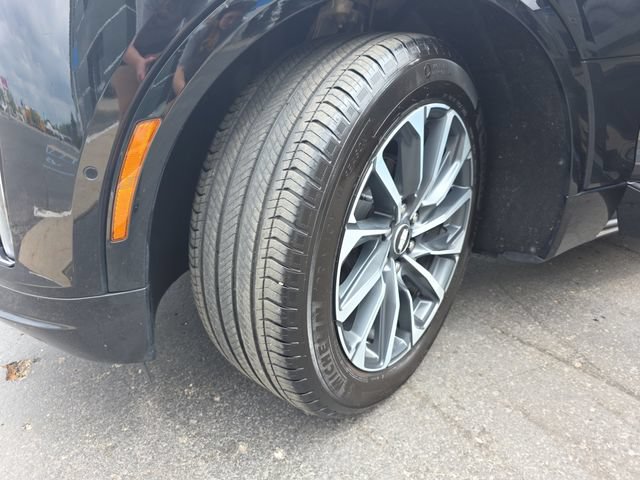 Certified 2024 Cadillac Lyriq Sport AWD/4WD image 33