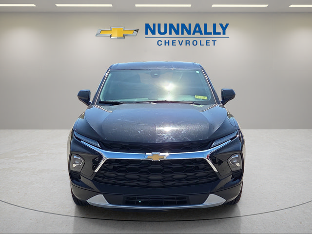 Used 2025 Chevrolet Blazer LT FWD image 8