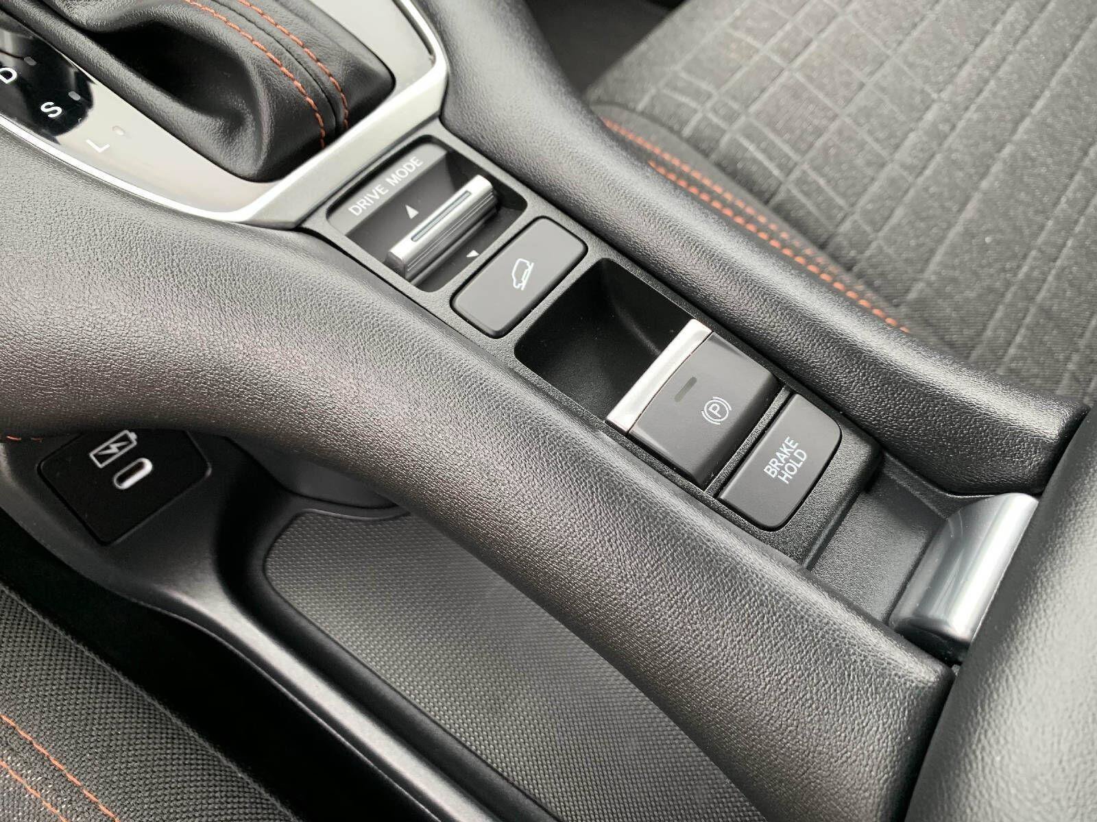 Certified 2026 Honda HR-V Sport image 25
