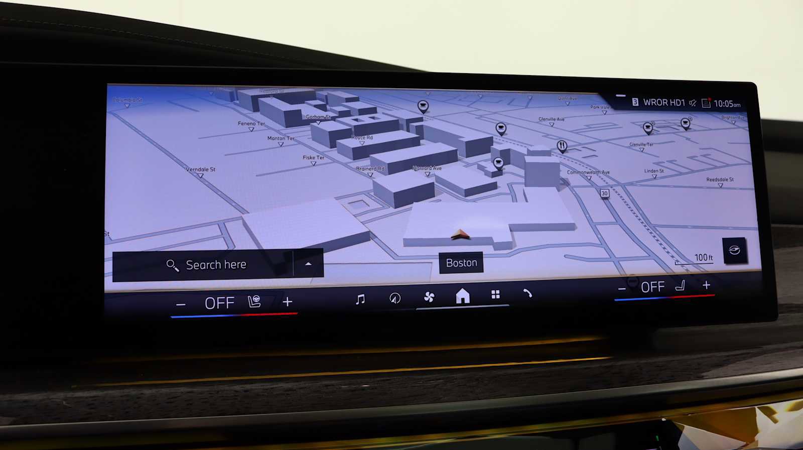 Used 2023 BMW 760i xDrive w/ Executive Package image 17