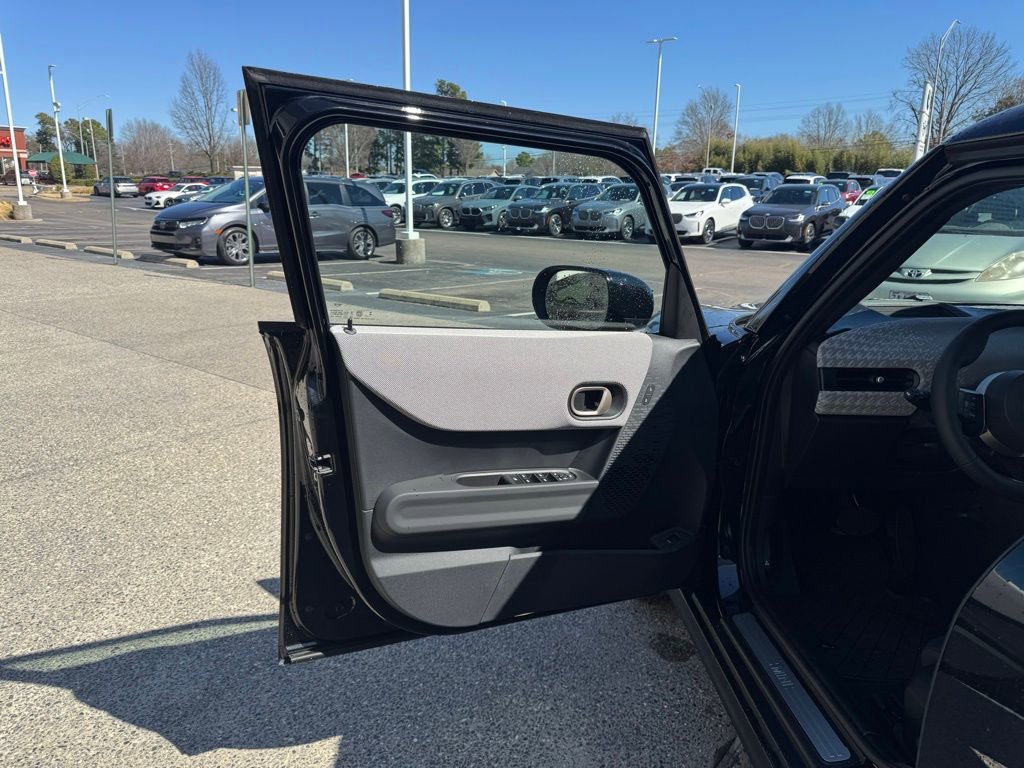 New 2026 MINI Cooper 4-Door Hardtop image 12