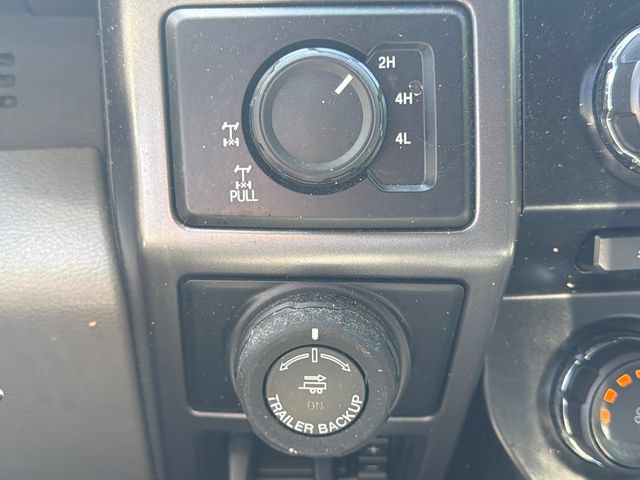 Used 2016 Ford F150 XLT w/ Equipment Group 302A Luxury AWD/4WD image 26