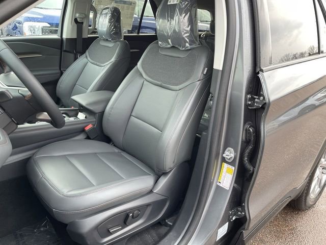 New 2026 Ford Explorer Active w/ Active Comfort Package image 14