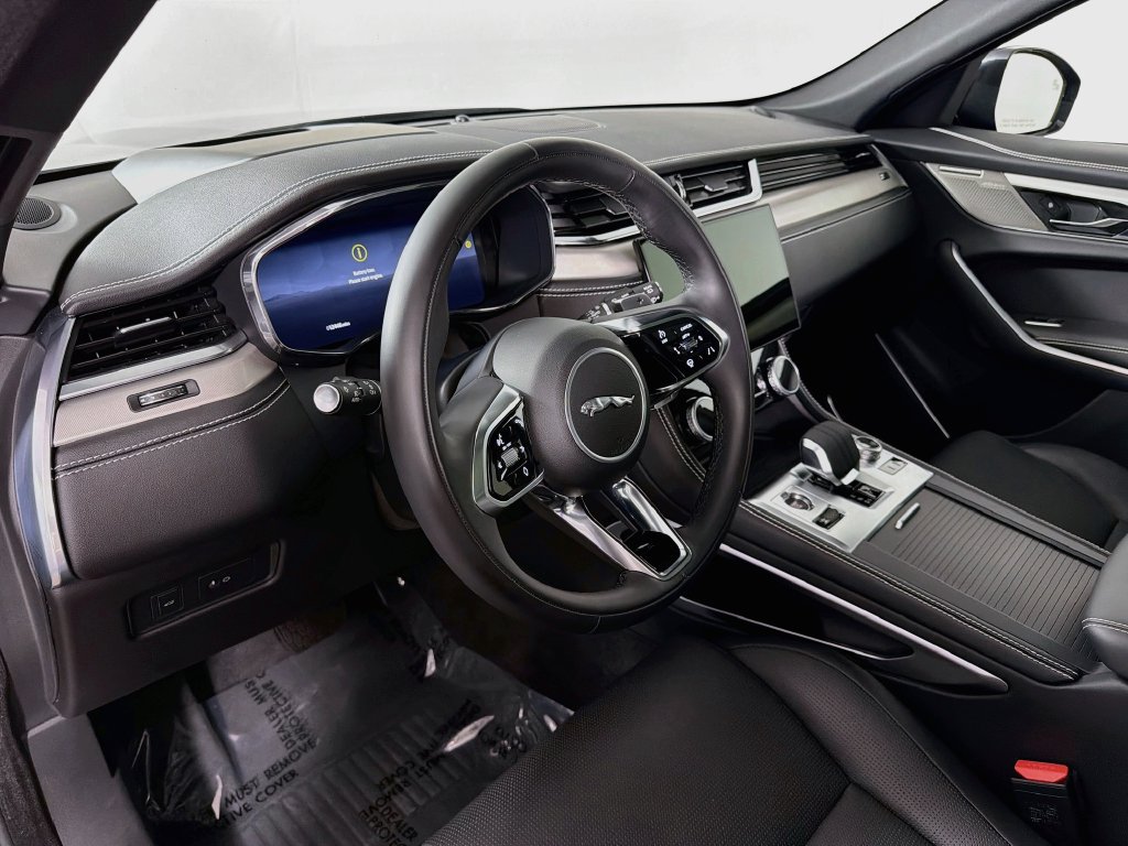 Used 2026 Jaguar F-PACE R-Dynamic S AWD/4WD image 9