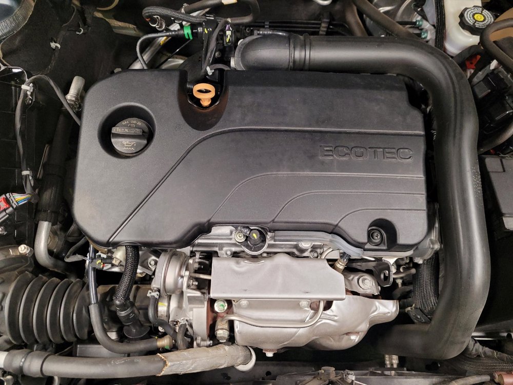 Used 2020 Chevrolet Malibu LT image 30